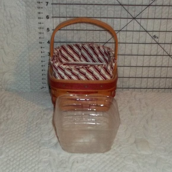 Longaberger Accents Longaberger Small Square Sweetheart Basket